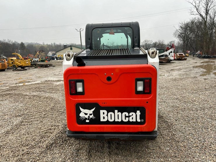 2023-bobcat-t450-image-3