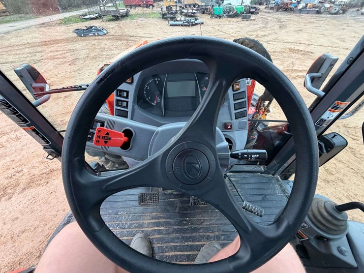 2018-kubota-m6-141-image-29