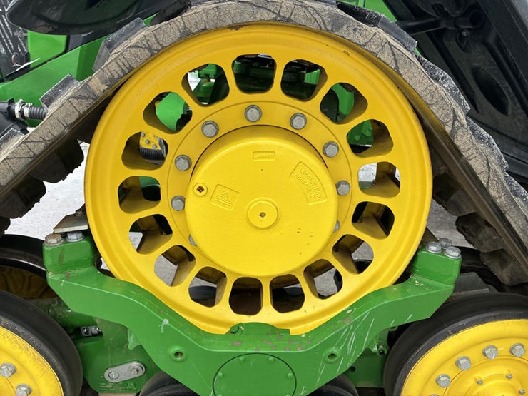 2021-john-deere-8rx-410-image-49