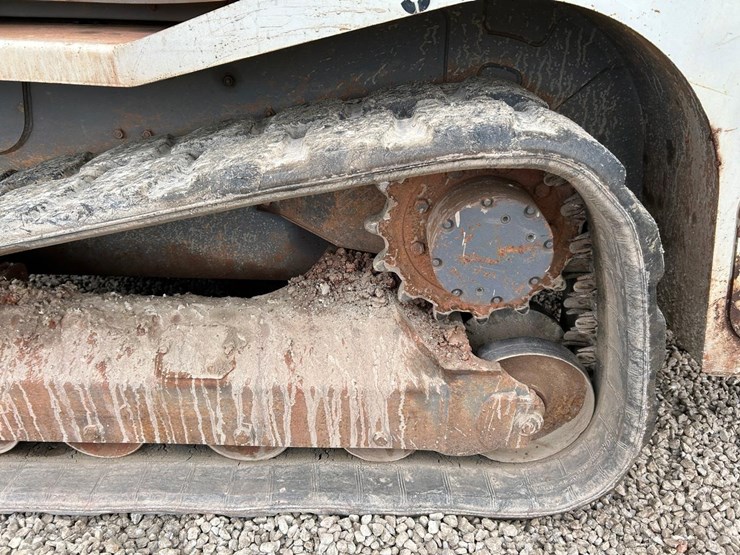 2019-takeuchi-tl10v2-image-47