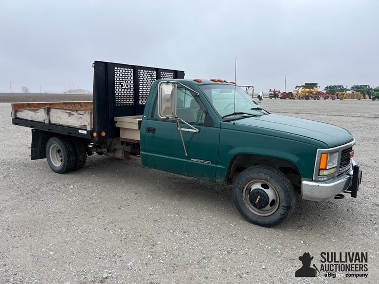 1998-gmc-sierra-3500-image-3