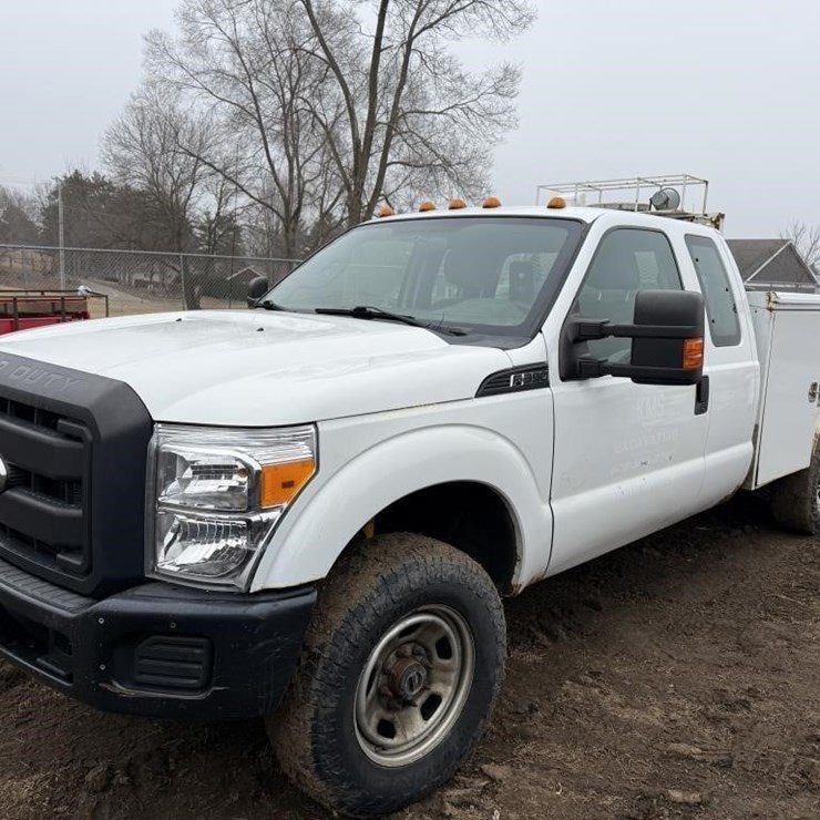 2013 FORD F350