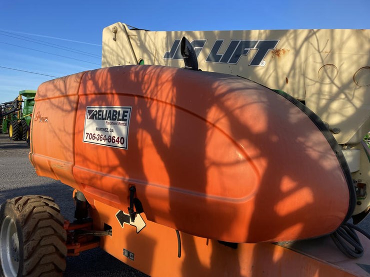 2007-jlg-800s-image-17