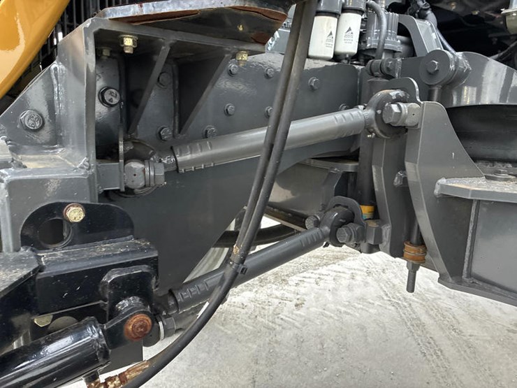 2015-ag-chem-rg1100-image-61