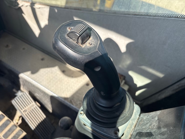 2015-manitex-m150-image-28