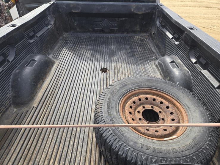 2008-gmc-sierra-2500-image-28