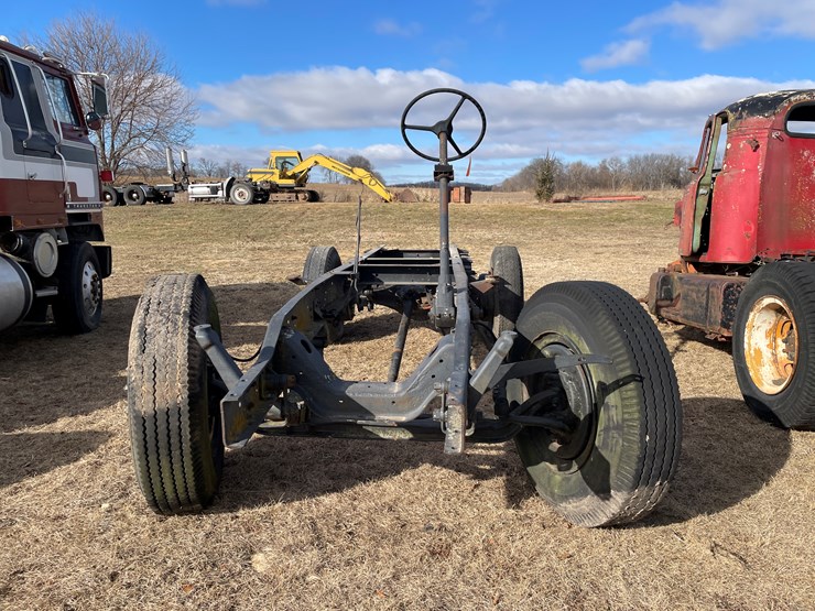 #4210-•-truck-frame-image-2