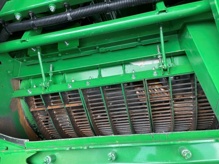 2017-john-deere-s680-image-59