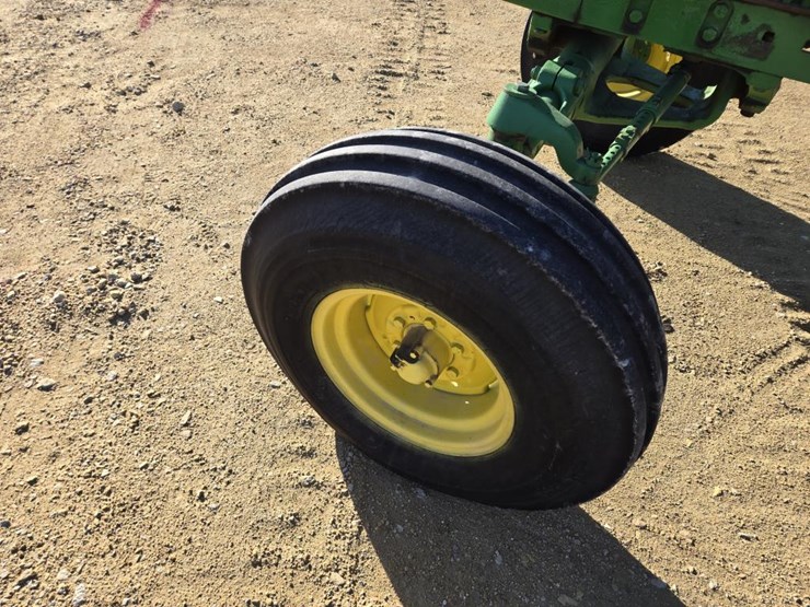 john-deere-4320-image-14