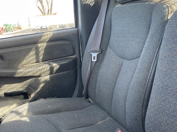 2007-chevrolet-2500hd-image-43