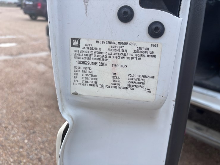 2005-chevrolet-2500hd-image-11