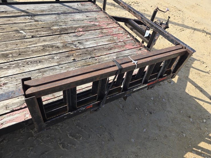 caterpillar-420f-image-8