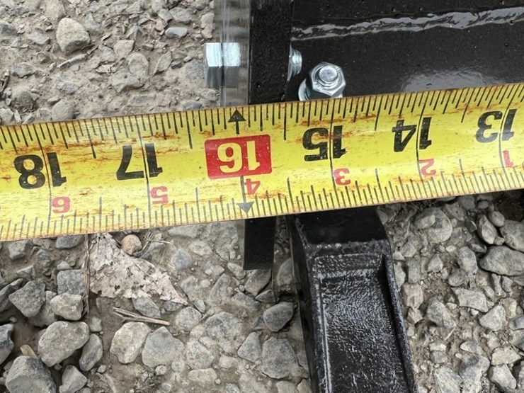 2026-miva-va13-mini-hydraulic-excavator-image-14