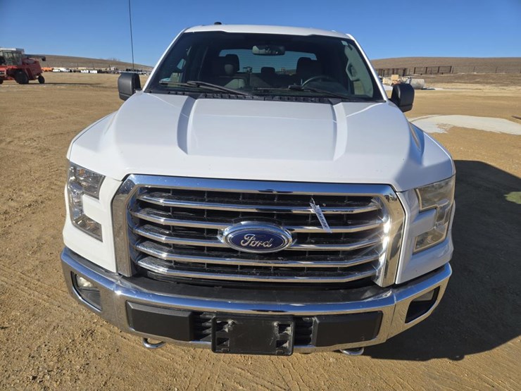 2016-ford-f150-image-2