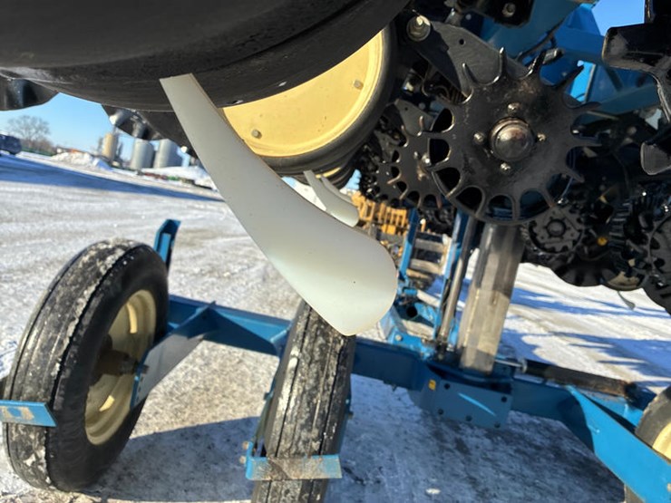 1999-kinze-2500-image-50