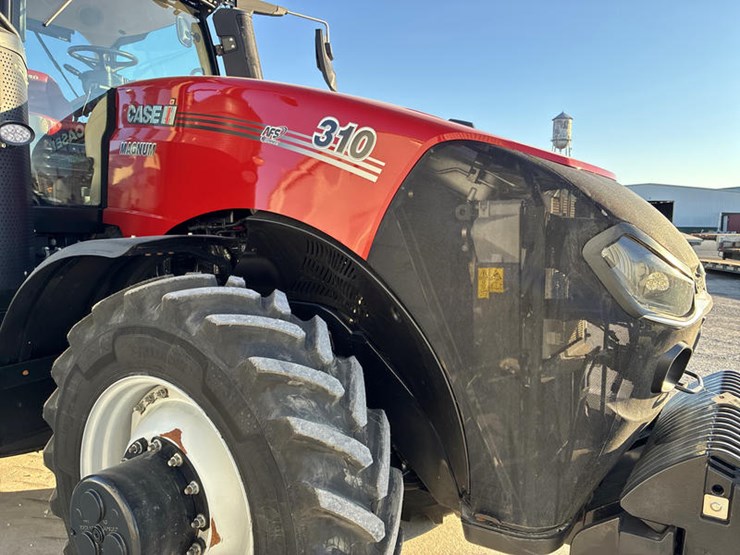 2024-case-ih-magnum-310-afs-connect-image-17