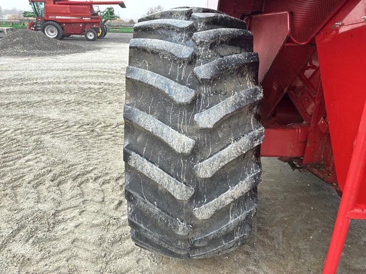 2000-case-ih-2388-image-33