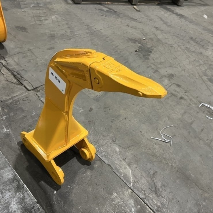 2026 CATERPILLAR 305