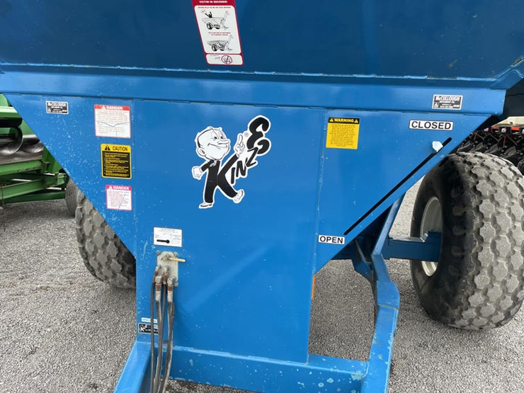 1992-kinze-450c-image-9