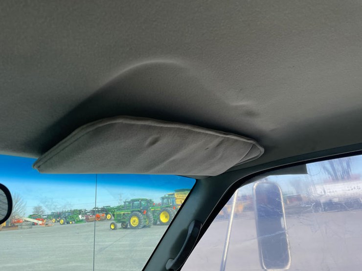 1995-gmc-sierra-3500hd-image-46