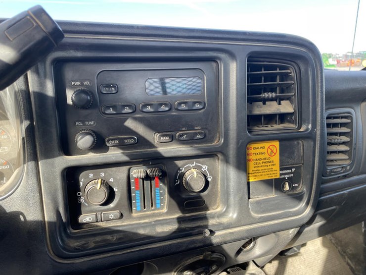 2007-chevrolet-2500hd-image-38