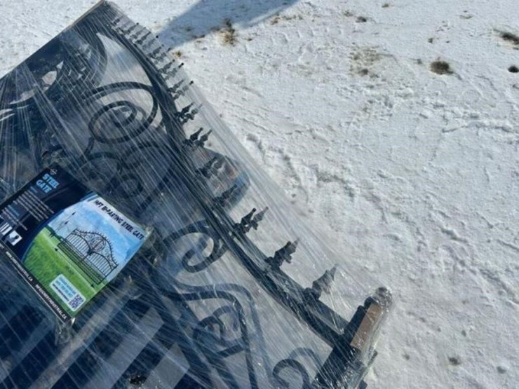 unused-(1)-set-of-greatbear-14-ft-dual-swing-image-9