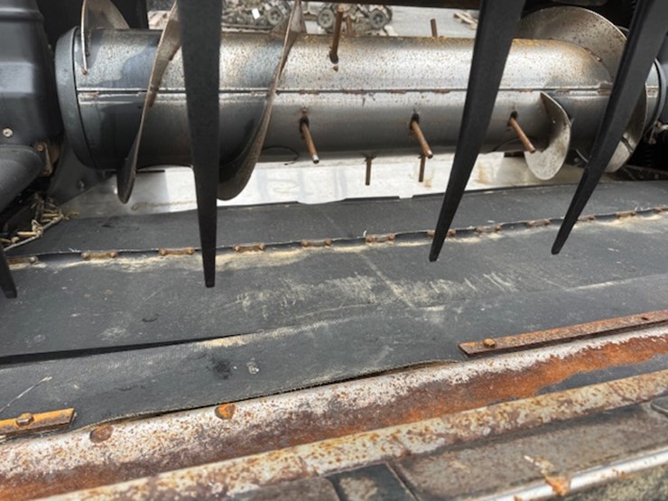 2013-case-ih-2162-image-19