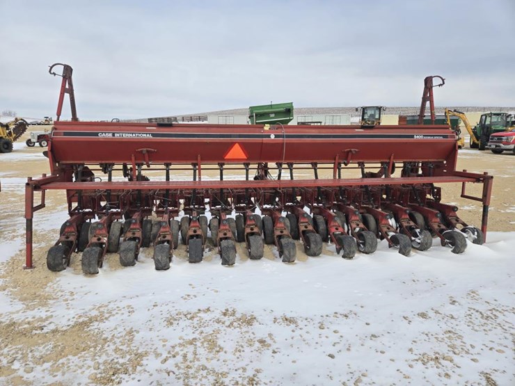 case-ih-5400-image-7