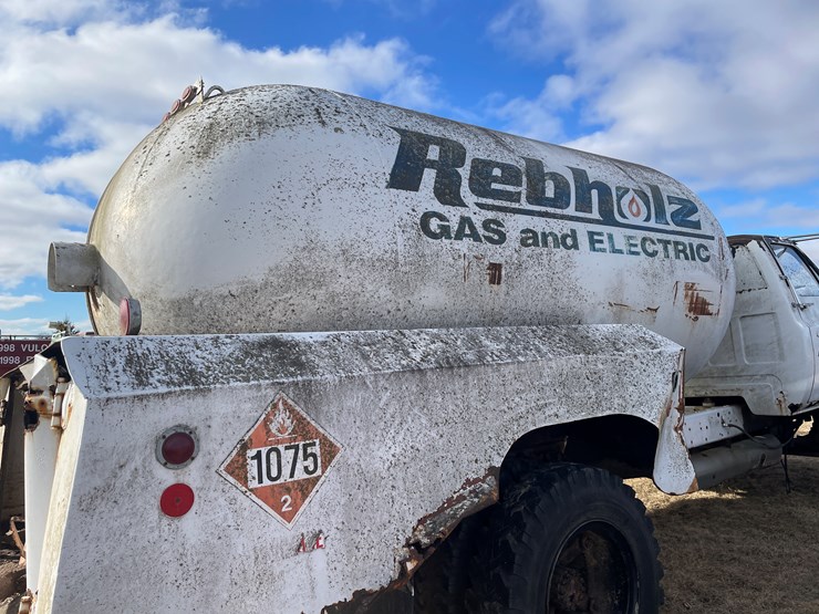 1970-chevrolet-c70-image-8