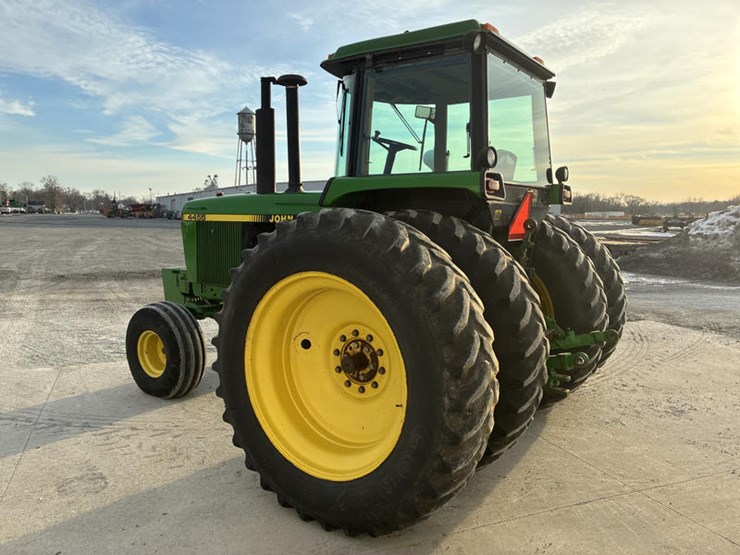 1990-john-deere-4455-image-9