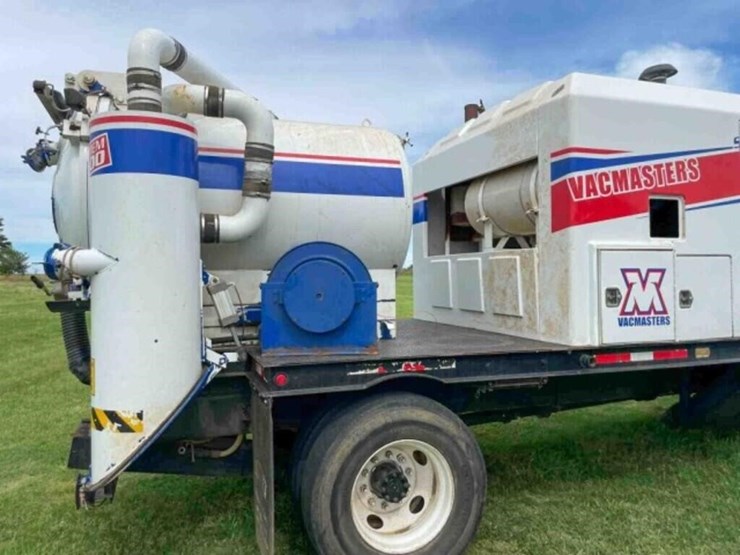 2014-international-durastar-4300-image-21