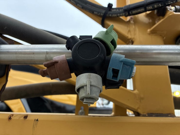 2015-ag-chem-rg1100-image-19