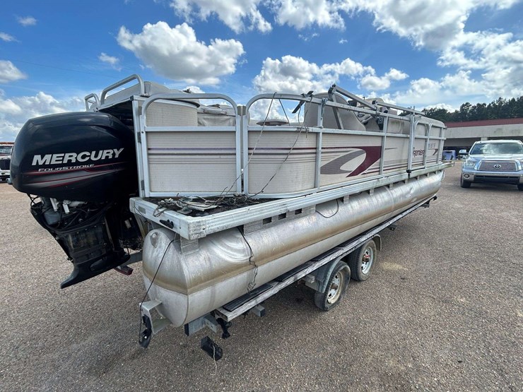 2001-premier-225-sun-station-pontoon-boat-image-5