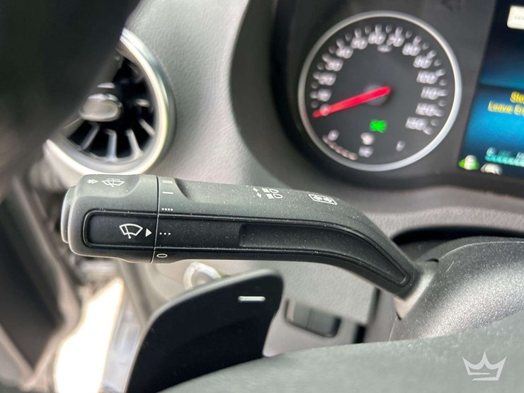 2021-mercedes-benz-sprinter-4500-image-16