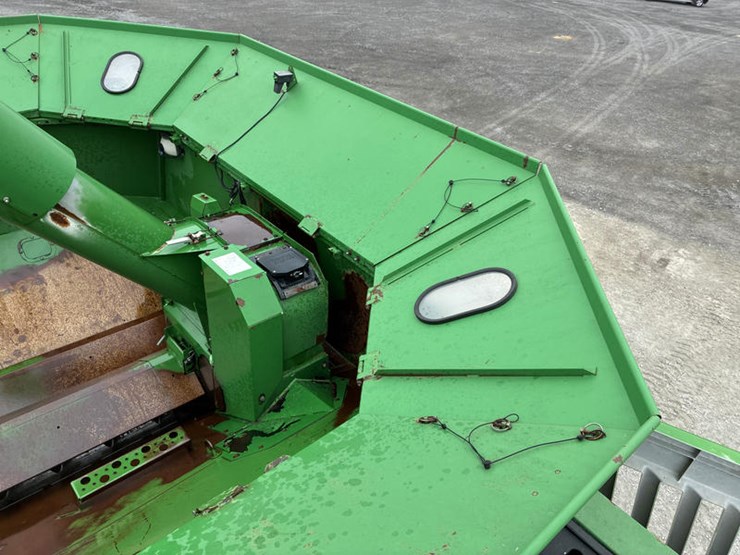 2004-john-deere-9660-sts-image-91