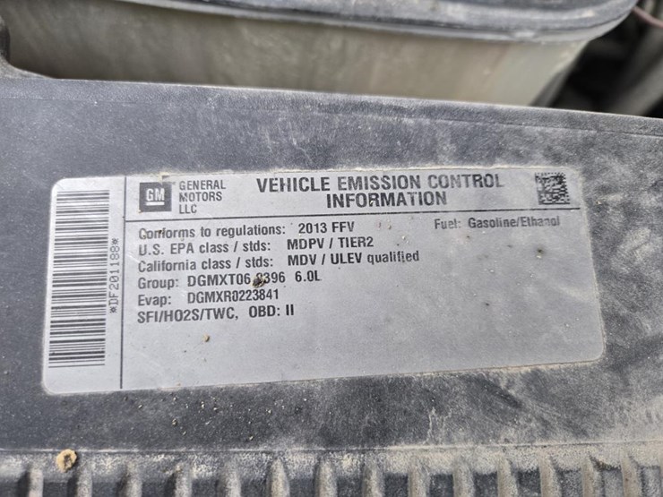 2013-gmc-sierra-2500-image-32