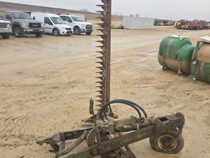 john-deere-8-image-5