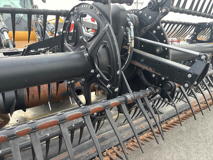 2020-mac-don-fd140-image-24