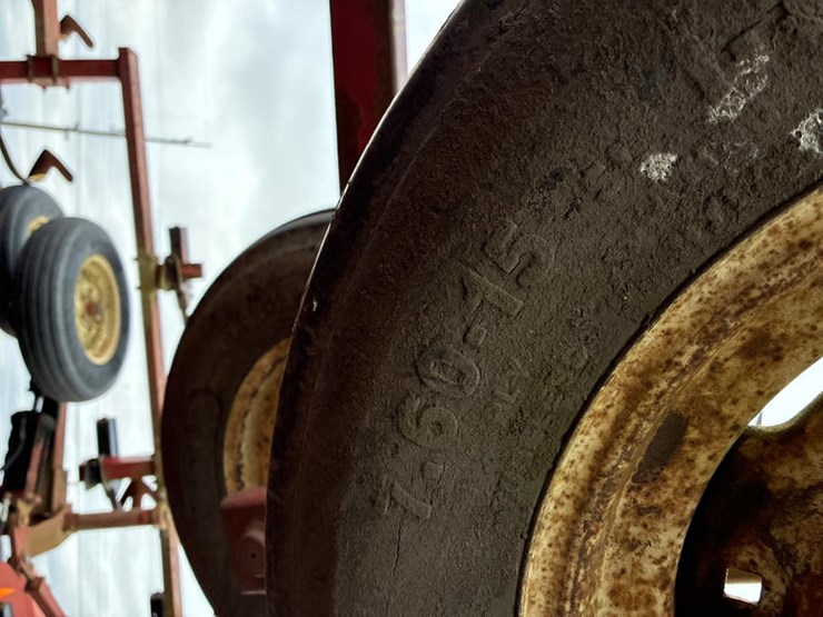 case-ih-4800-image-16