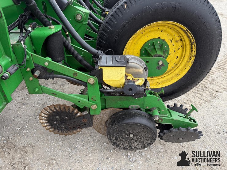 2009-john-deere-1770nt-ccs-image-18