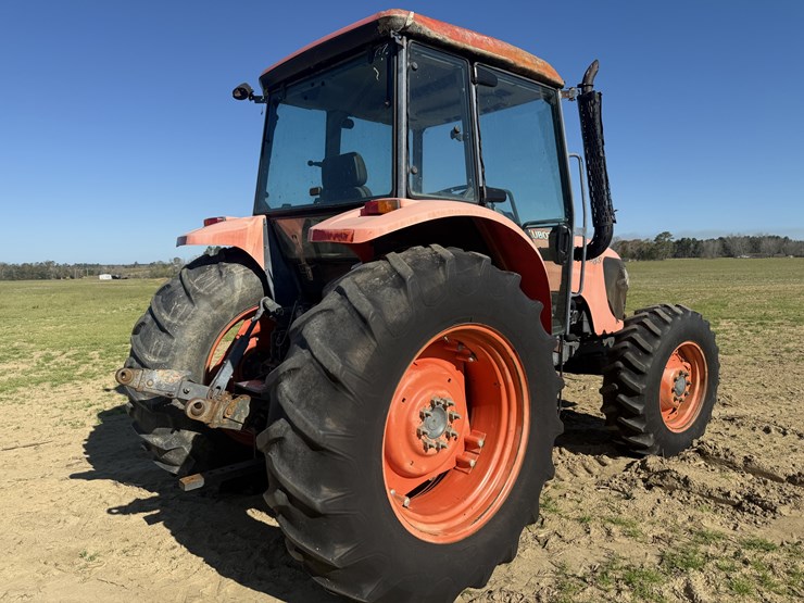 2009-kubota-m108s-image-4