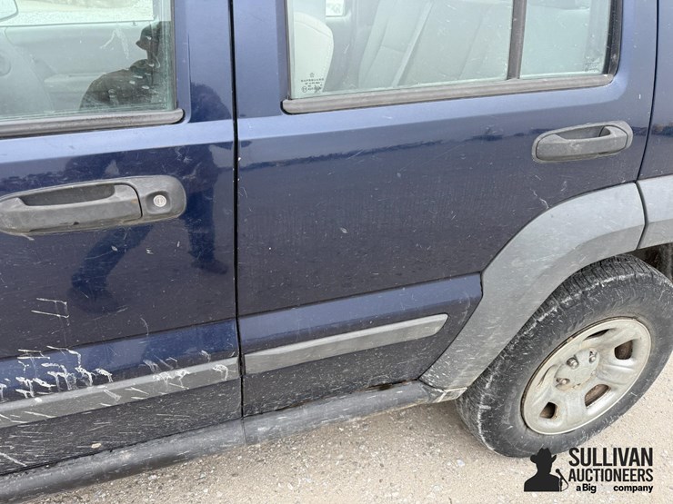 2007-jeep-liberty-image-18