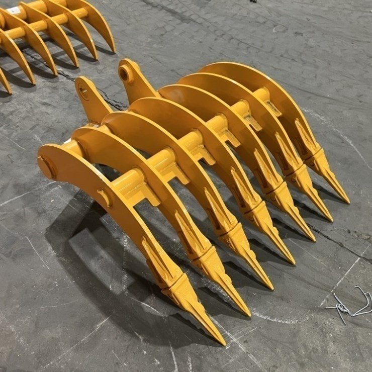 2026 CATERPILLAR 305