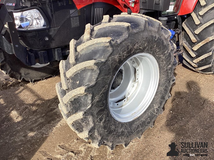 2021-case-ih-farmall-120c-image-15