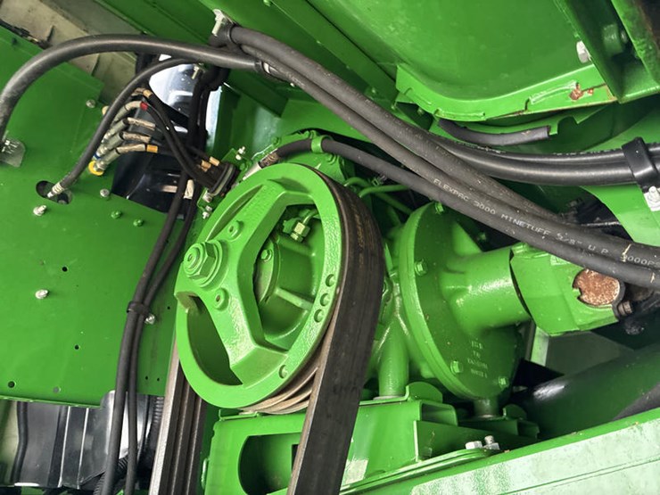 2017-john-deere-s680-image-49