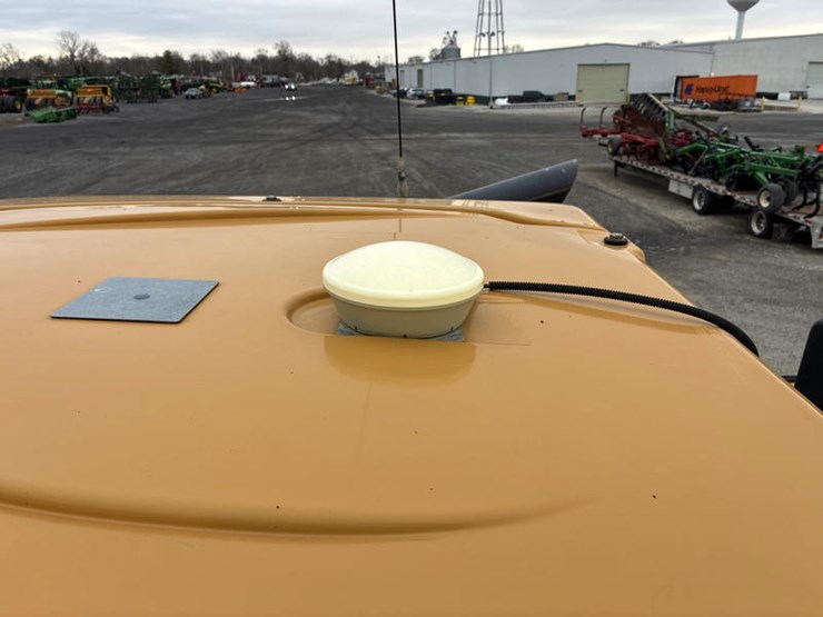 2015-ag-chem-rg1100-image-79