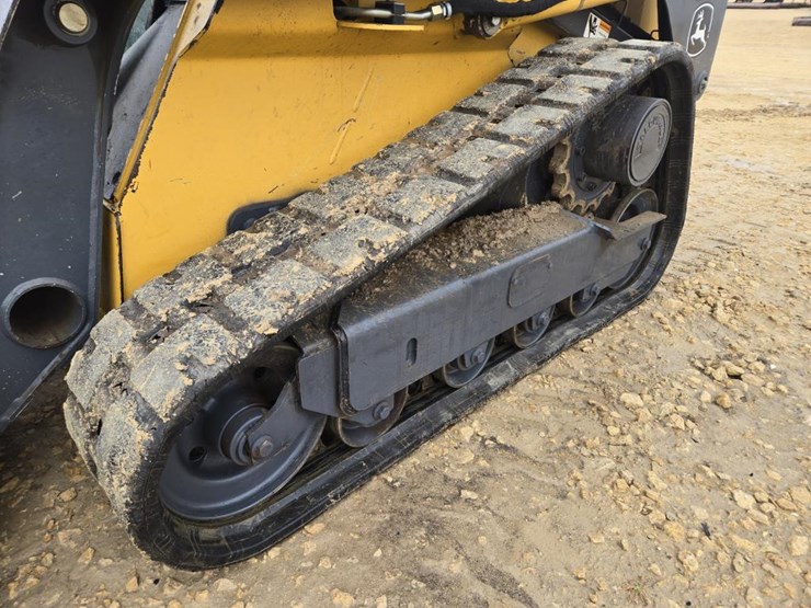 2012-deere-319d-image-6