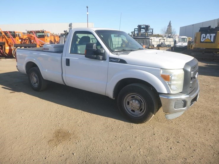 2011-ford-f250-image-2