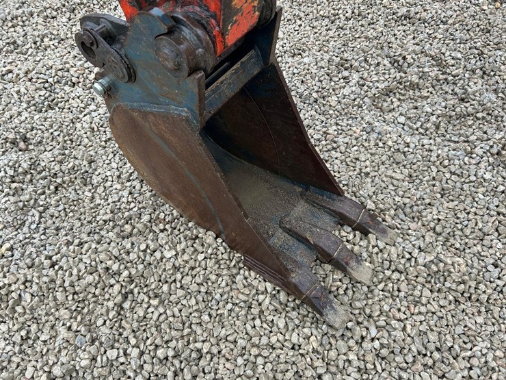 kubota-kx71-3-image-8