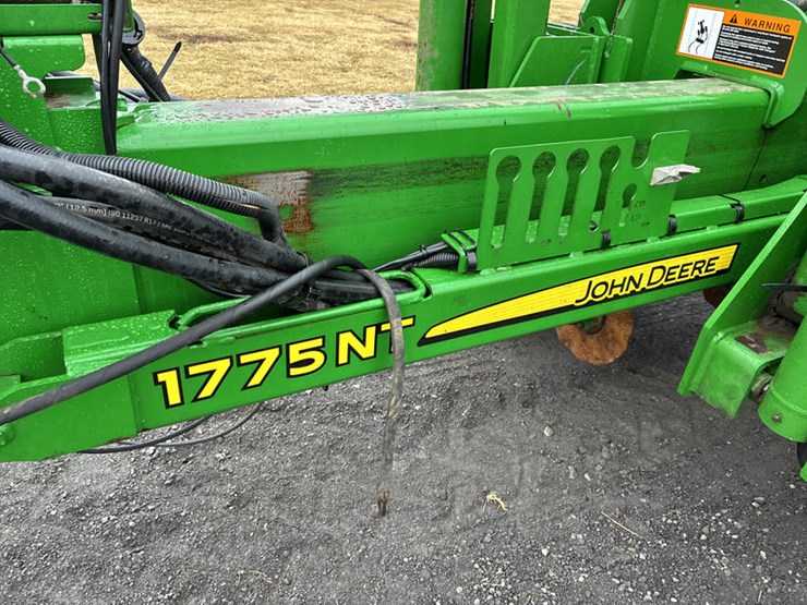 2019-john-deere-1775-image-100